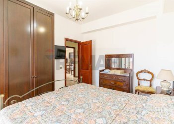 Camera / camera da letto - Appartamento via Della Repubblica
 
50, Pedara - foto 26