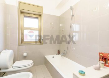 Bagno - Appartamento via Della Repubblica
 
50, Pedara - foto 31