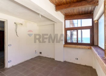 Stanza vuota - Three-room apartment via nazionale messina
 
42, Capo d'Orlando - photo 8