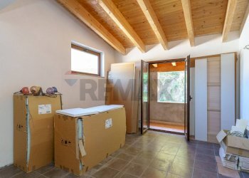 Camera / camera da letto - Three-room apartment via nazionale messina
 
42, Capo d'Orlando - photo 12