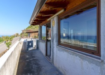 Balcone - Three-room apartment via nazionale messina
 
42, Capo d'Orlando - photo 31