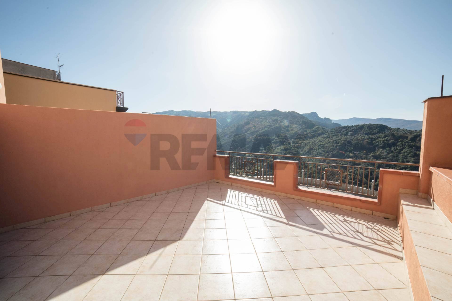 Terrazza - Four-room apartment via Cappuccini
 
sn, San Marco D'Alunzio - photo 2