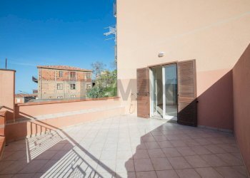 Terrazza - Quadrilocale via Cappuccini
 
sn, San Marco D'Alunzio - foto 3