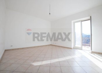 Stanza vuota - Quadrilocale via Cappuccini
 
sn, San Marco D'Alunzio - foto 14