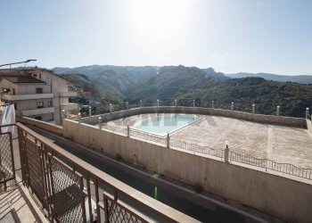 Balcone - Quadrilocale via Cappuccini
 
sn, San Marco D'Alunzio - foto 19