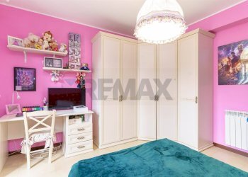 Camera / camera da letto - Villa via Giacomo Leopardi
 
2, Viagrande - foto 19