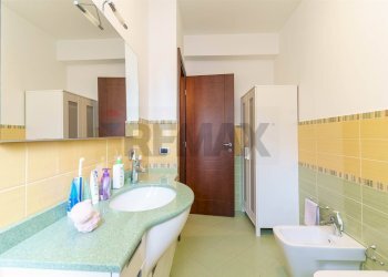 Bagno - Villa via Giacomo Leopardi
 
2, Viagrande - foto 37