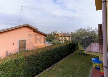Casa all\'aperto - Villa via Giacomo Leopardi
 
2, Viagrande - foto 46