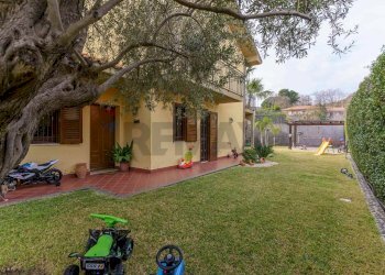 Giardino - Villa via Giacomo Leopardi
 
2, Viagrande - foto 47