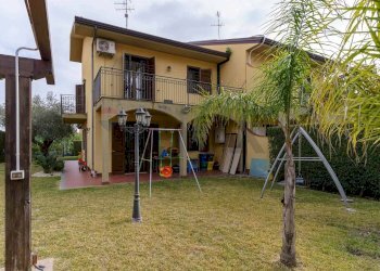 Casa all\'aperto - Villa via Giacomo Leopardi
 
2, Viagrande - foto 50