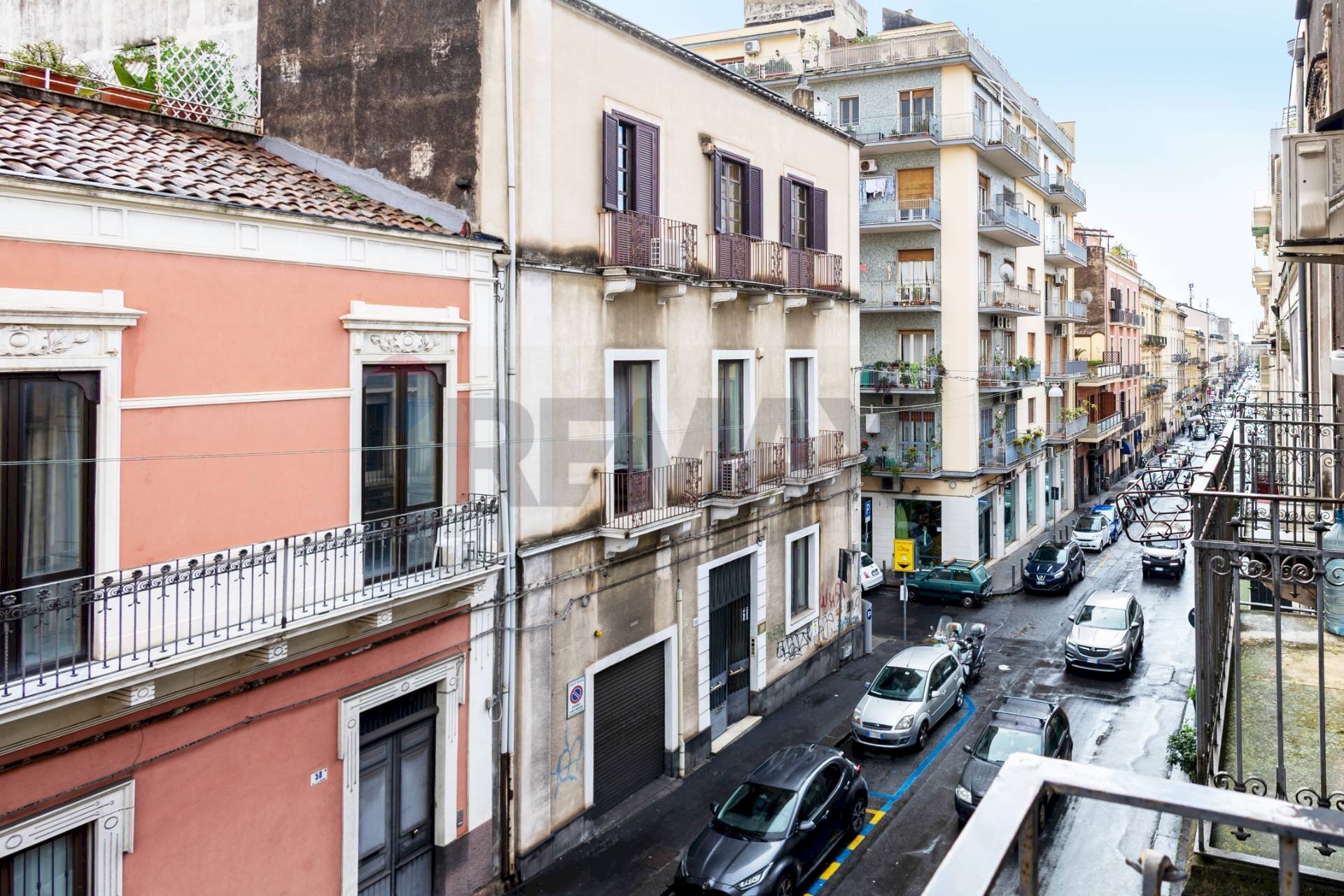 Edificio all\'aperto - Appartamento Via Vittorio Emanuele Orlando
 
29, Catania - foto 1