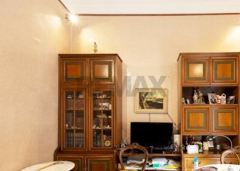 Soggiorno - Appartamento Via Vittorio Emanuele Orlando
 
29, Catania - foto 8