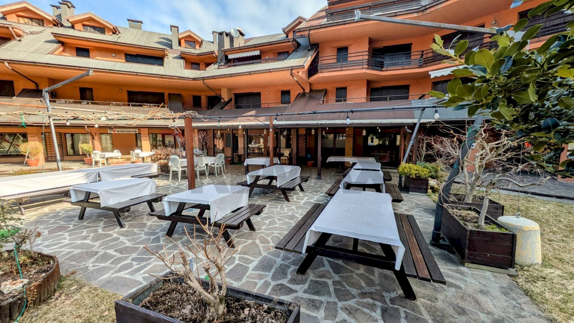 Terrazza - Locale Commerciale Artogne - foto 1