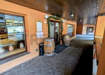 Ricezione / Lobby - Locale Commerciale Artogne - foto 5