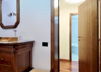 Hall / corridoio - Villa Montemarciano - foto 43