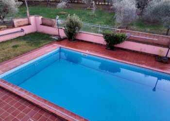 Piscina - Villa Montemarciano - foto 58