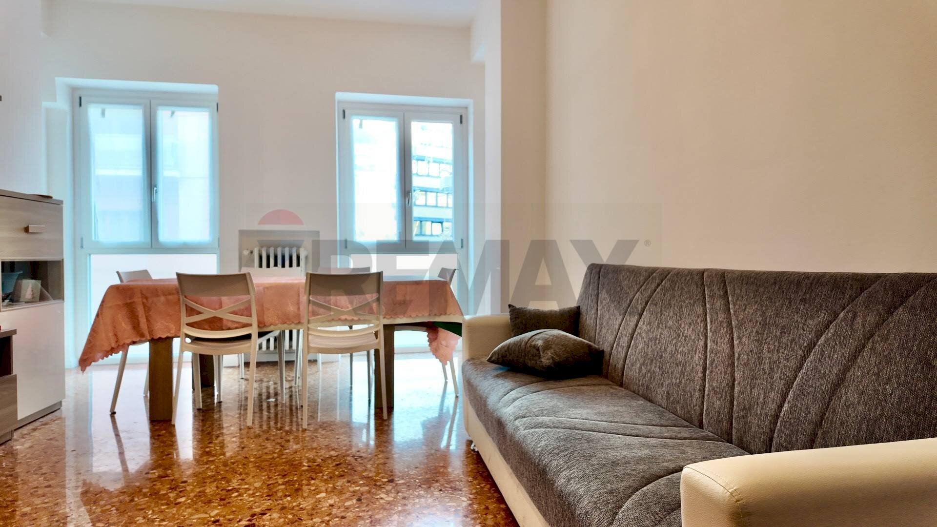 Sala da pranzo - Apartment Via Piave
 
14, Ancona - photo 1