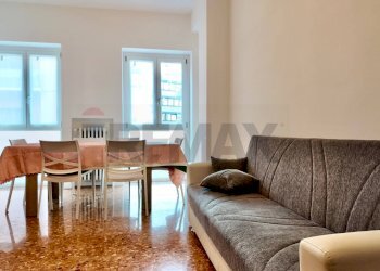 Sala da pranzo - Appartamento Via Piave
 
14, Ancona - foto 1