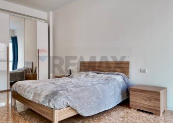 Camera / camera da letto - Appartamento Via Piave
 
14, Ancona - foto 13