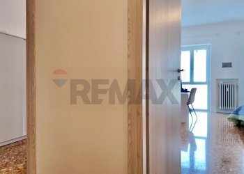 Camera / camera da letto - Appartamento Via Piave
 
14, Ancona - foto 26