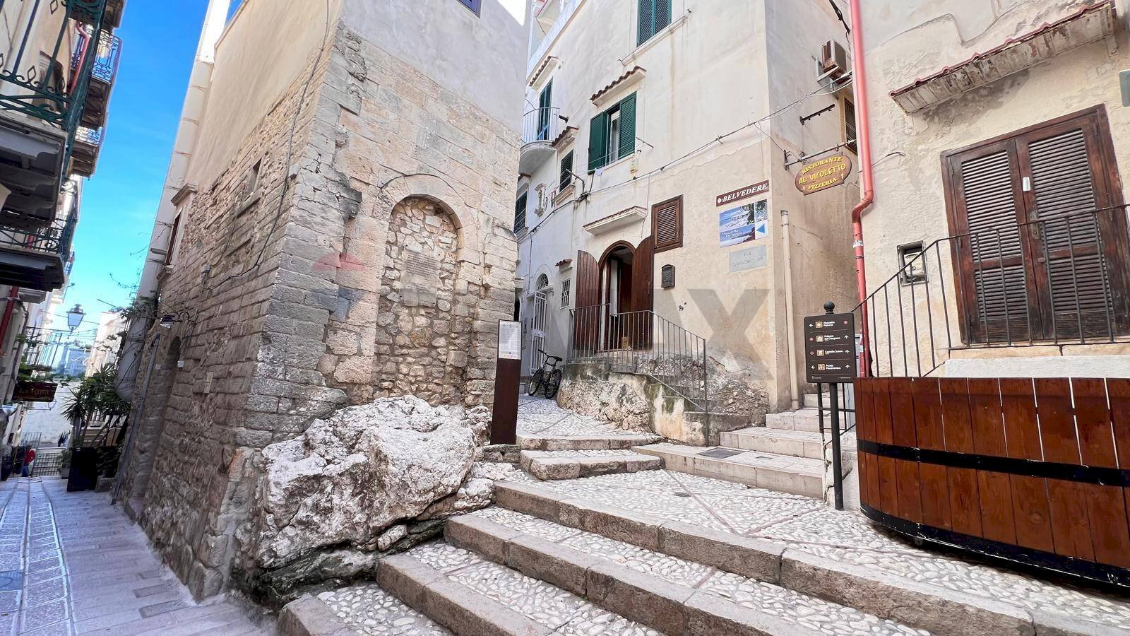 esterno - Monolocale Via Gregorio XIII
 
13, Vieste - foto 1