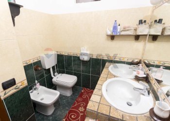 Bagno - Quadrilocale Via XXV Aprile
 
37, Fidenza - foto 6