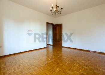 Stanza vuota - Trilocale Via Giacomo Matteotti
 
54, Polesine Zibello - foto 23