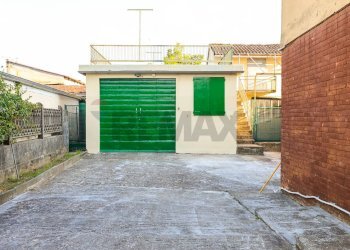 Terrazza - Trilocale Via Giacomo Matteotti
 
54, Polesine Zibello - foto 24