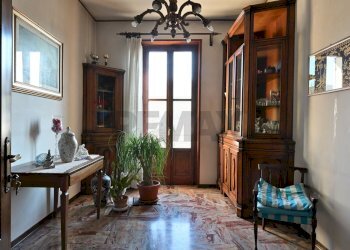 ingresso - Casa semi indipendente via nazionale
 
31, Collecchio - foto 1