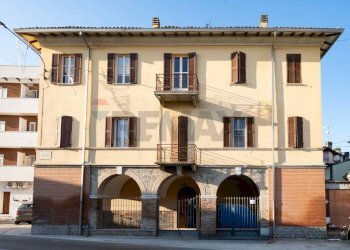 Edificio all\'aperto - Casa semi indipendente via nazionale
 
31, Collecchio - foto 18