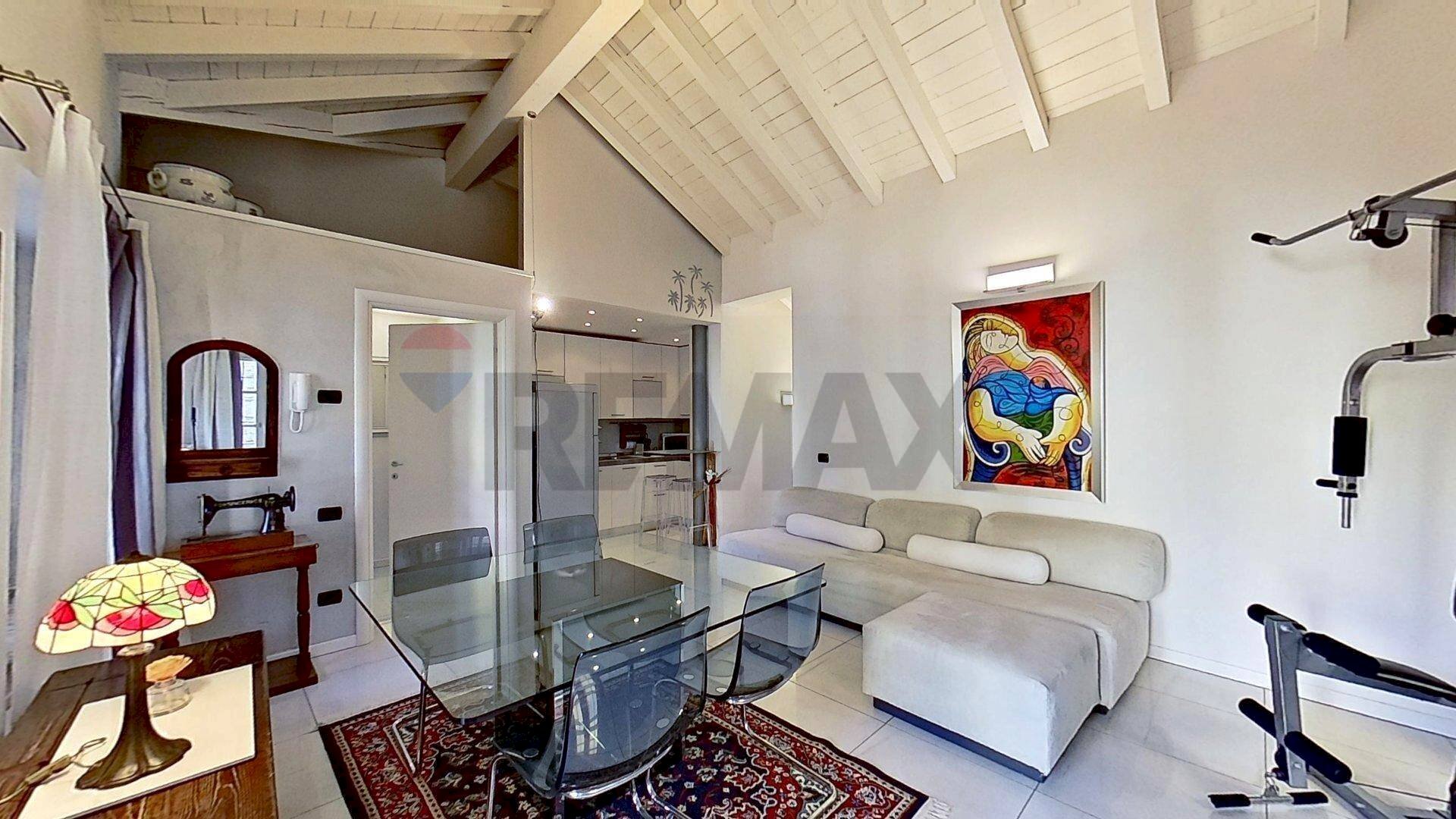 Sala da pranzo - Bilocale VIA BELTRAMI
 
15, Sesto Calende - foto 2