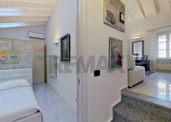 Camera / camera da letto - Bilocale VIA BELTRAMI
 
15, Sesto Calende - foto 16