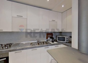 Cucina - Bilocale VIA BELTRAMI
 
15, Sesto Calende - foto 9