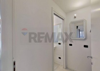 Hall / corridoio - Bilocale VIA BELTRAMI
 
15, Sesto Calende - foto 14