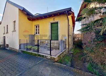 Casa all\'aperto - Bilocale VIA BELTRAMI
 
15, Sesto Calende - foto 26