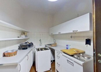 Foto 15 - Four-room apartment sfrondati
 
15, Bellagio - photo 14