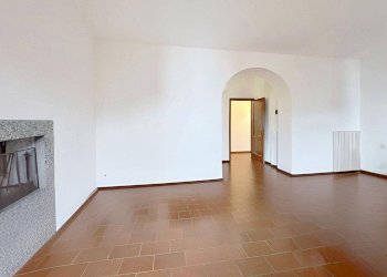 Foto 47 - Four-room apartment sfrondati
 
15, Bellagio - photo 46