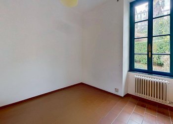 Foto 52 - Four-room apartment sfrondati
 
15, Bellagio - photo 51