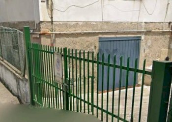 Balcone - Locale Commerciale traversa pimpinella, Minturno - foto 1