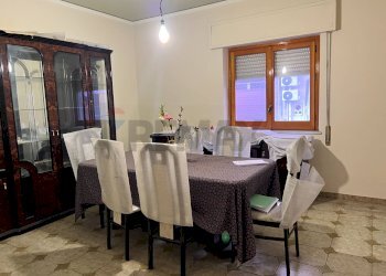 Sala da pranzo - Quadrilocale Via Arco Santa Rosalia
 
47, Bagheria - foto 2