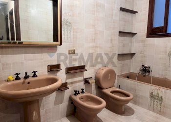 Bagno - Quadrilocale Via Arco Santa Rosalia
 
47, Bagheria - foto 24