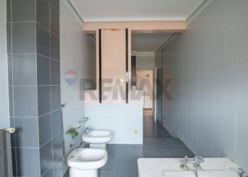 Bagno - Villa Via Tagliamento
 
2, Comiso - foto 21