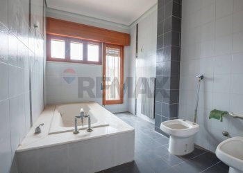 Bagno - Villa Via Tagliamento
 
2, Comiso - foto 22