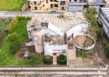 Casa all\'aperto - Villa Via Tagliamento
 
2, Comiso - foto 38