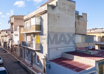 Edificio all\'aperto - Appartamento Via Nazario Sauro
 
2R, Acate - foto 20