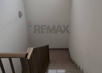 Scale - Apartment via firenze
 
23 b, Vittoria - photo 8