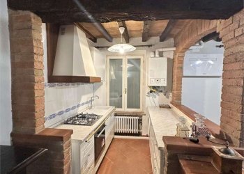 Four-room apartment Modena (neighborhood Centro Storico) - photo 6