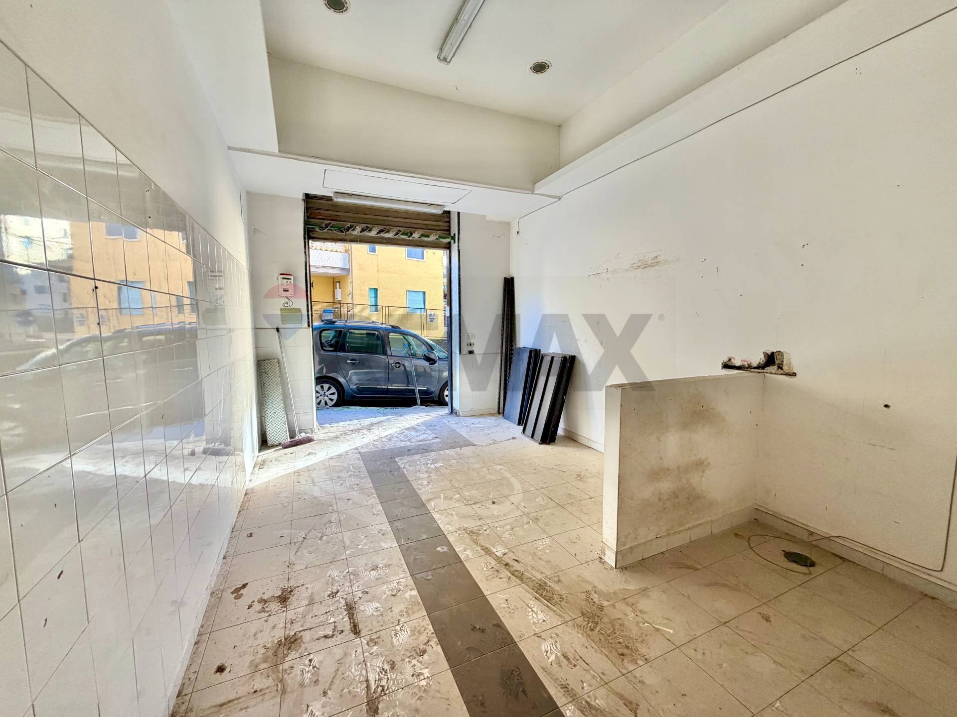 Ricezione / Lobby - Negozio VIA SVIZZERA
 
43, Marano di Napoli - foto 3