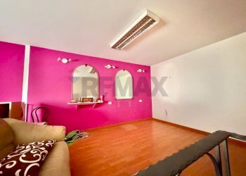 Camera / camera da letto - Shop VIA SVIZZERA
 
45, Marano di Napoli - photo 12