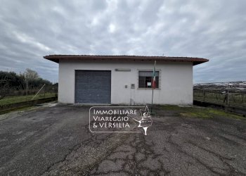 Foto 4 - Magazzino via Sarzanese, Massarosa - foto 4